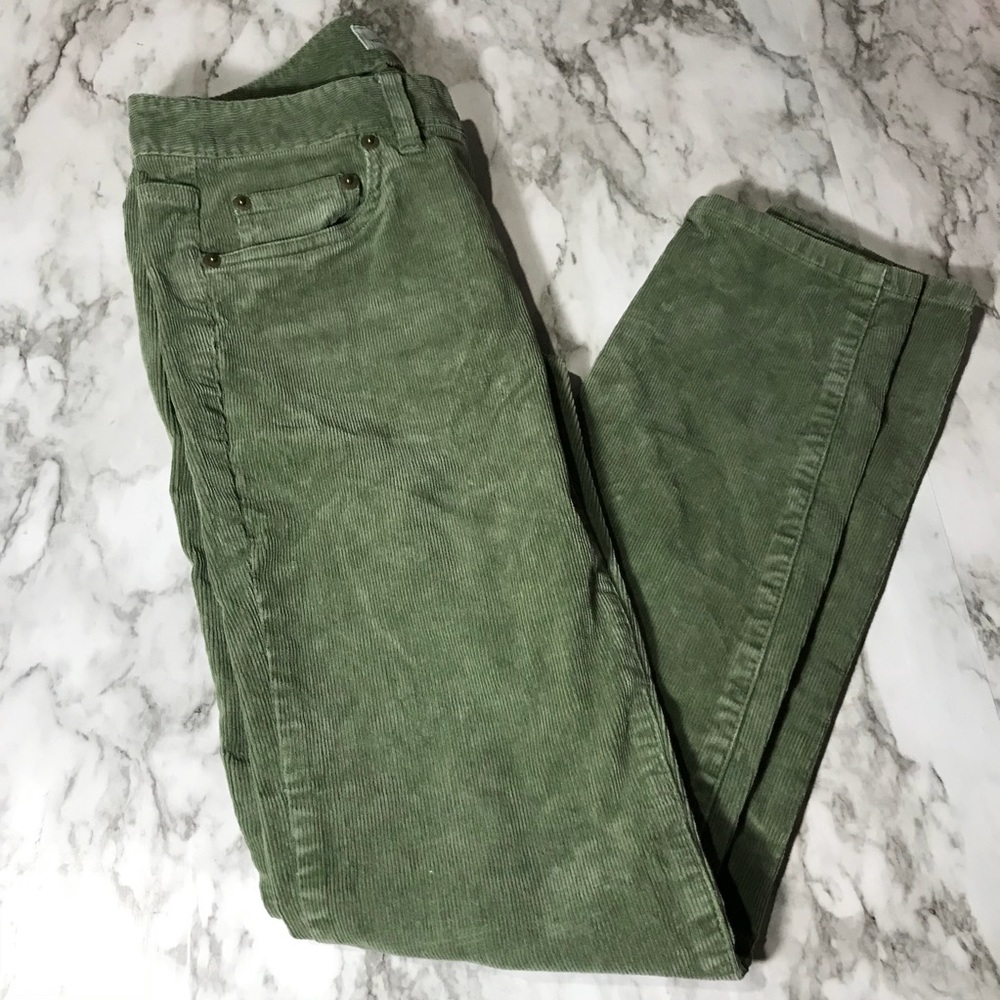Vineyard vines women’s size 00 skinny corduroys